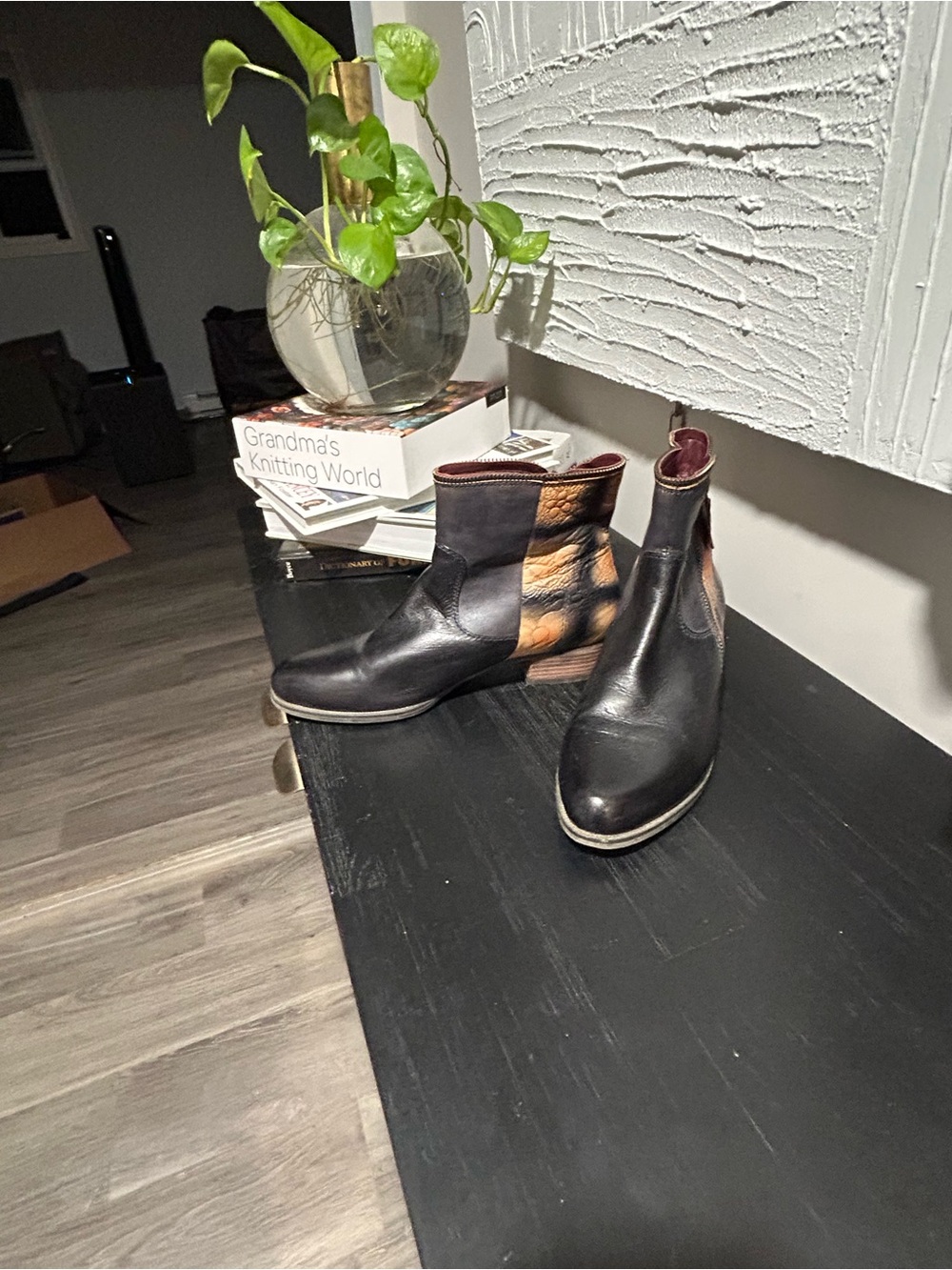 L'Artiste by Spring Step Erminia Leather Ankle Boots 39 / 8.5 women's